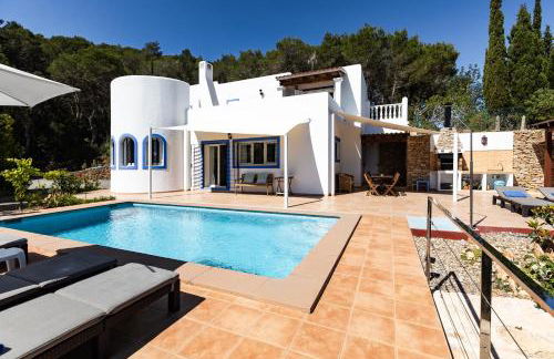 Charming villa with pool, Can Toni Mateu. - Photo 10