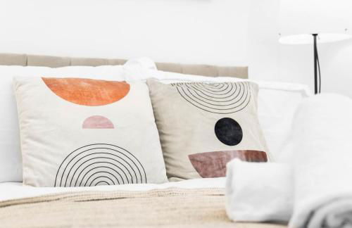 Four Bed House - Garden - Parking - Speed Wi-Fi 75CMR - Foto 10