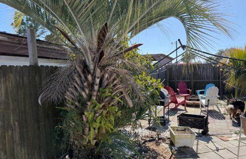 Peaceful Lydia Hide-O-Way - New Pool & Near Beach, Breakfast, Spa & Go-Karts! - Foto 24