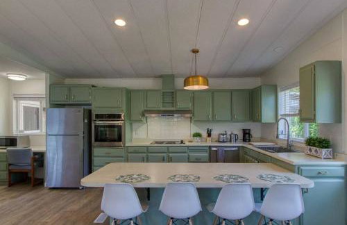 Serene & Luxury Retreat, Waterfront, Hot tub, Clamming - Foto 3