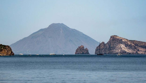 Navigation dans les îles Éoliennes