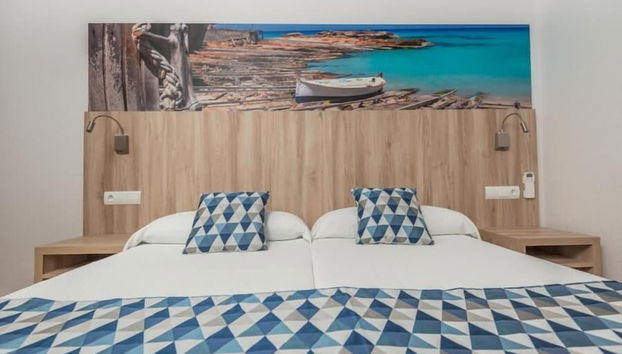 Apartamentos Niko - Foto 4, Habitación