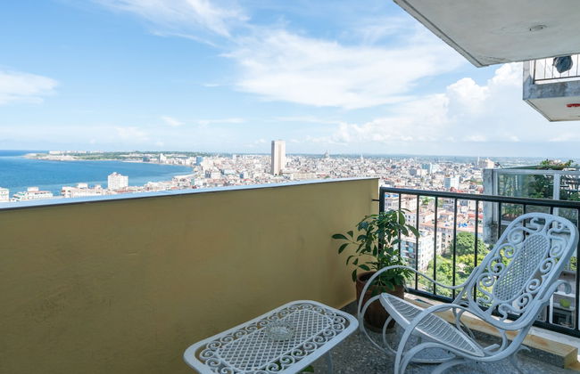 Aparthotel in Havana - Photo 63