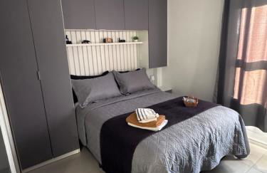 Studio 64 novo bem equipado com ar condicionado, cozinha completa, até 4 pessoas - Centro Mogi - Foto 5