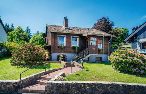 Ferienhaus Peggy mit Klimaanlage in den Bergen - Photo 1