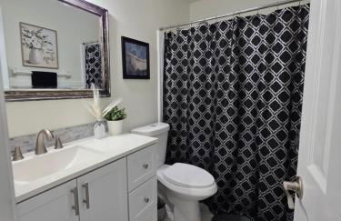 Serene Family Retreat Jax w/Pool + Firepit. - Foto 14