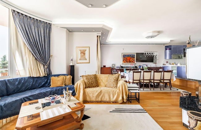 4 Bed Villa - Sleeps 10 - Pets - Pool - Hottub - Foto 21