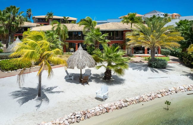 Tropical Escape With Pool and Ocean Views - Photo 27