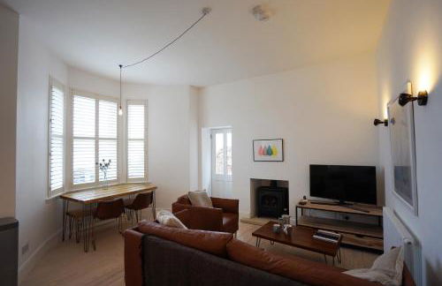 Beach house no2 with amazing sea views and private garden onto beach. - Foto 10