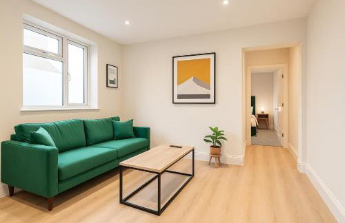 Modern Central Apartment + King Size Bed + Garden - Foto 7