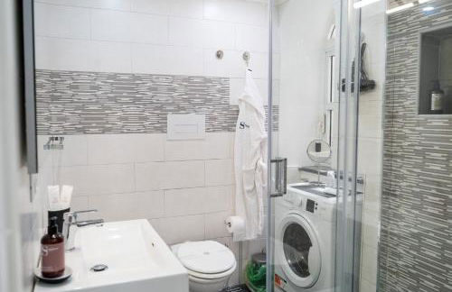 Scugnizzo Apartment SMART - Foto 8