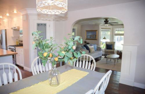 Historic and Charming Birch House - Foto 44