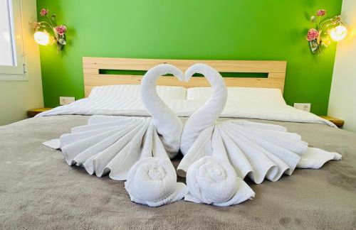 Apartments with tropical garden and sea water pool - Foto 25