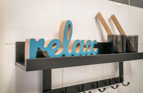 SCHWARZLINS LoftRaum - Stilvolles Apartment mit Smart TV, NETFLIX, Disney Plus, schnellem WLAN, Parken, Nespresso - Foto 8