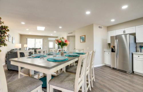 Golfers Oasis! 55 and Sun City West Retreat with Pool - Foto 10