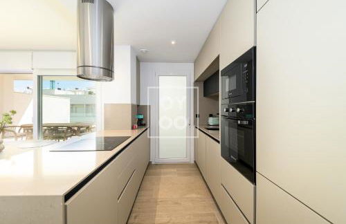 Flamenco Garden, design apt, heated pool, at La Finca Golf Resort - By Oyoostays - Foto 16