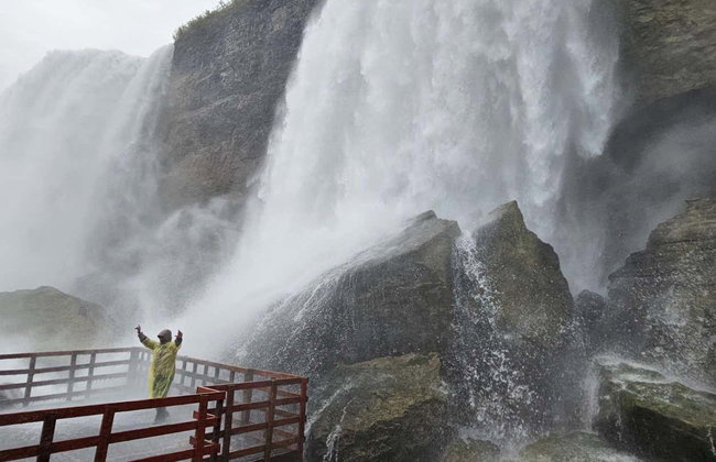 Tour por las Cataratas del Niágara + Entrada a la Cueva de los Vientos - Foto 7