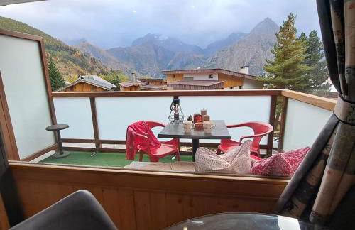 STUDIO 2 ALPES STYLE CHALET au PIED DE TELESIEGE DU DIABLE - Foto 6