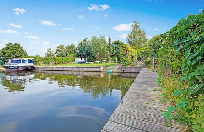 House in Boornzwaag With Private Jetty - Photo 18