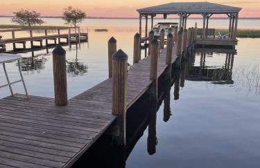 The Lake House on Lake Rosalie - Foto 1