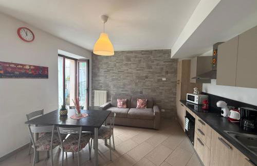 Casa La Pief 1 Giallo by Gardadomusmea - Photo 5