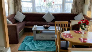 Lovley 3 bedroom Static Caravan in Clarach Bay - Foto 1