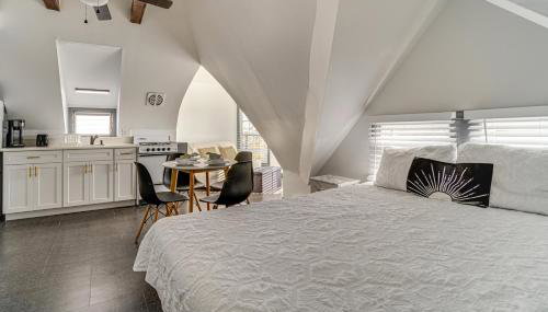 Steps to Beach Couples Retreat in Ocean City! - Foto 5