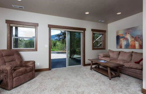 Family-Friendly Cabin Rental with Mountain Vistas near West Glacier, Montana - Foto 28