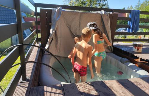 Kwietna łąka na szlaku - Foto 31