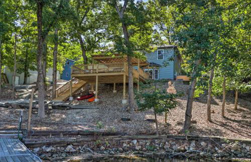 Dock and Jet Ski Slip Lakeside Sunrise Beach Home! - Foto 45