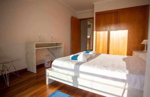 Marina de Vila Franca do Campo - Photo 26