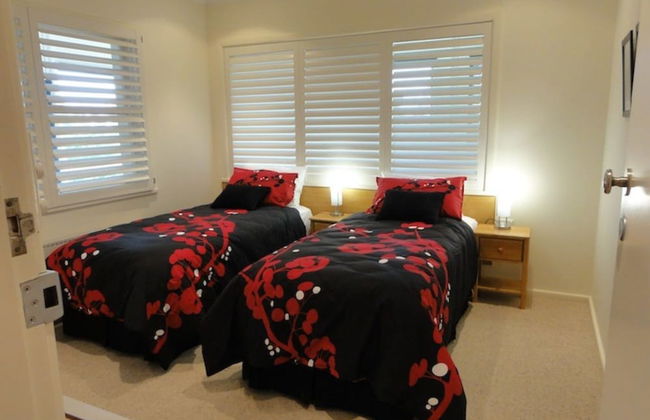 St Raphael - Photo 4