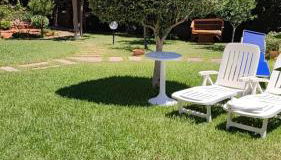 Villa Rosa Holidays - Foto 2, Garden, sunbed, Garden view