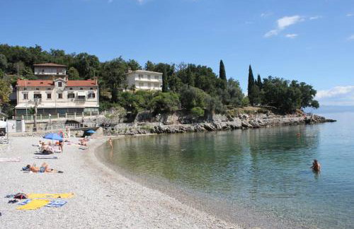 Apartment Gašparac - 30 meters from the beach - Photo 5