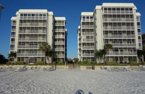 Beachfront Condo! Gulf View From All Rooms, Pool, Chairs Provided - Foto 2