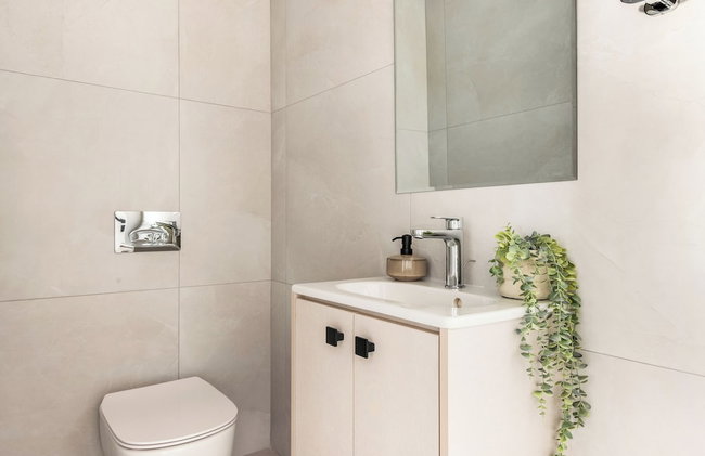 Sanders Only Limassol - Full Building - Photo 39