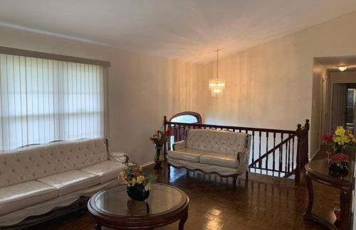 Beautiful 4-bedroom pool home with 2-story deck! - Foto 10