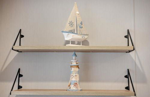 Astoria Lodge Smart Modern 2-Bedroom Holiday Lodge Milford on Sea - Photo 16