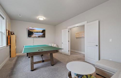 Luxury Home, 5BR, 4BT, Near Portland DT, Game Room, Nature Trails - Foto 23