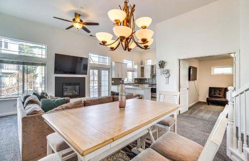 Theater Room, Fireplace Home 5 Mi to Dtwn Reno! - Photo 9