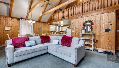 Fire Pit and Community Perks Gouldsboro Cabin! - Foto 5