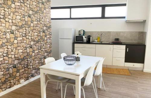 Machico flat center near beach w parking - Foto 16