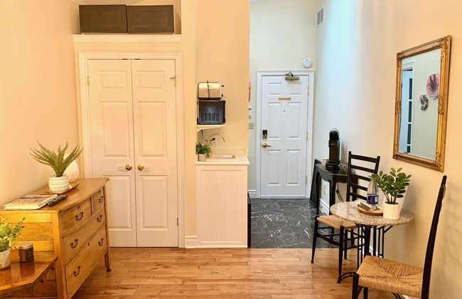 Suites On King - Photo 12