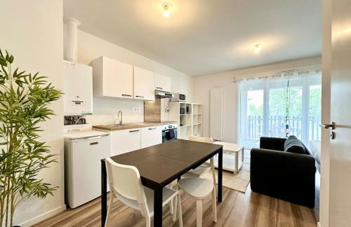 L'Émeraude - Proche Hôpital - Parking - Clim - Fibre - Terrasse - Foto 10