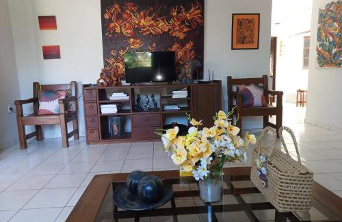 Casa super arejada no melhor de Miramar - Foto 6