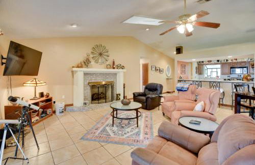 Pirate Cove Home in Welaka Dock and River Access! - Foto 5