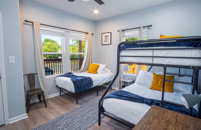 Spectacular Brand New 4br/2.5ba Near DT/ Riverwalk - Foto 2