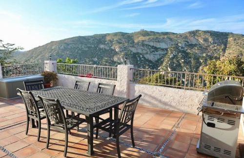 Quiet Hilltop Home With Stunning Hill Top And Valley Views - Foto 33