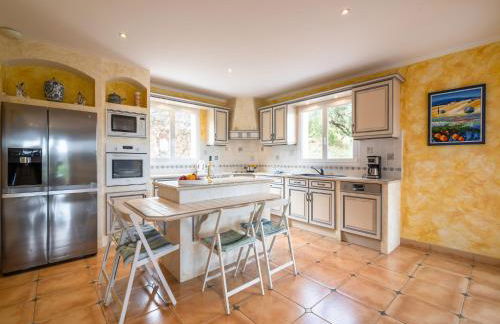 Hillside Retreat in Roquebrun - Foto 17