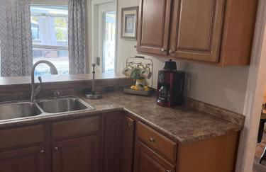 The Poolside Escape - Foto 49